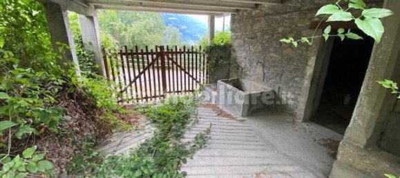 4 Schlafzimmer Haus in Quart, Italy, Nr. 294123 8