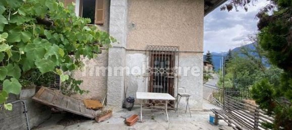 4 Schlafzimmer Haus in Quart, Italy, Nr. 294123 28