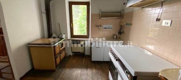 4 Schlafzimmer Haus in Quart, Italy, Nr. 294123 18