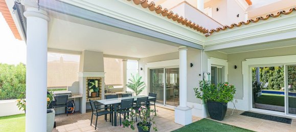 4 Schlafzimmer Villa in Quarteira, Portugal, Nr. 130532 8