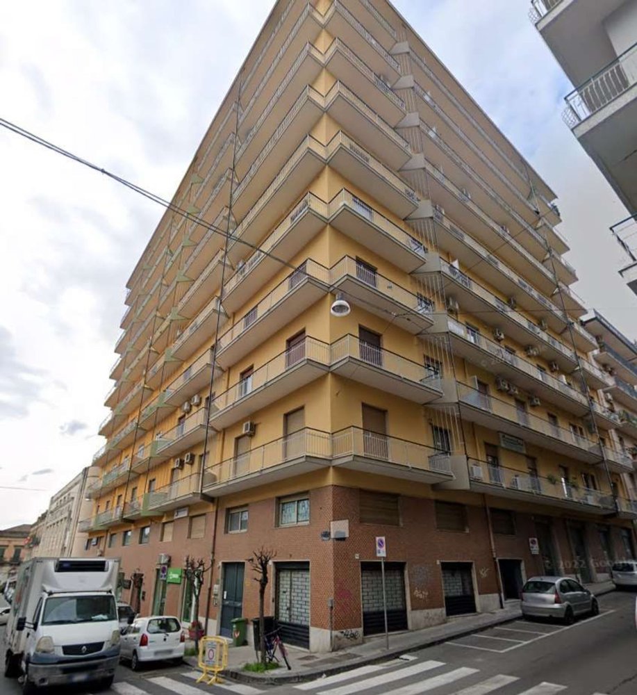 6-salle Appartement à Acireale, Italy No. 46960