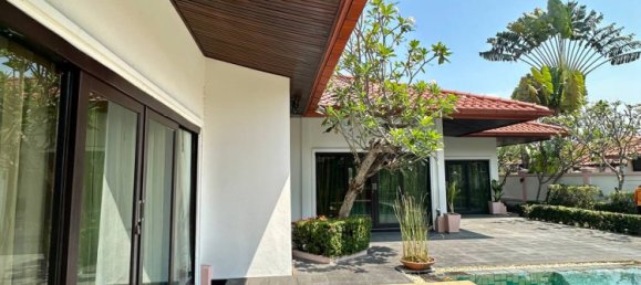 3 chambres Villa à Pattaya, Thailand No. 11142 5