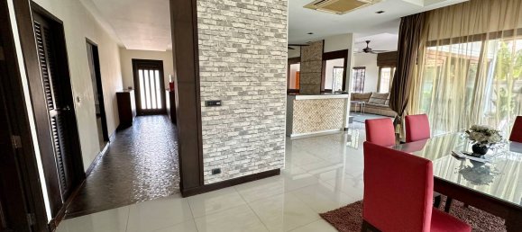 3 chambres Villa à Pattaya, Thailand No. 11142 11