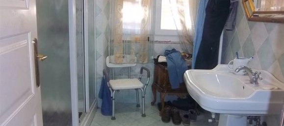 Квартира с 7 комнатами в Специя, Италия № 202419 8