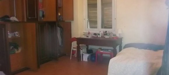 Квартира с 7 комнатами в Специя, Италия № 202419 12