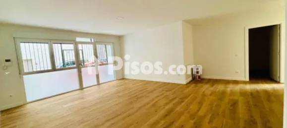 Apartamento de 3 dormitorios en Comunidad Foral de Navarra, Spain No. 173639 4