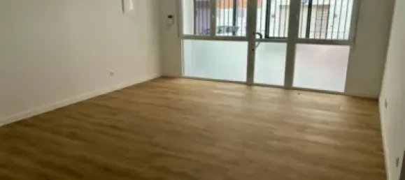 Apartamento de 3 dormitorios en Comunidad Foral de Navarra, Spain No. 173639 3