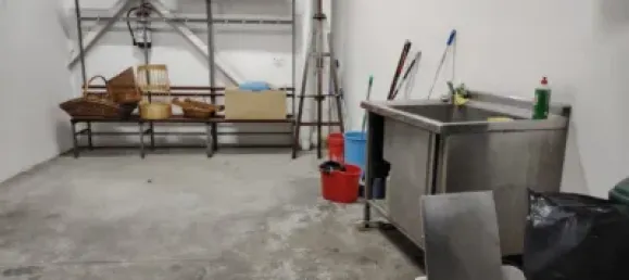 247m² Commercial property in Alfajarin, Spain No. 191553 10