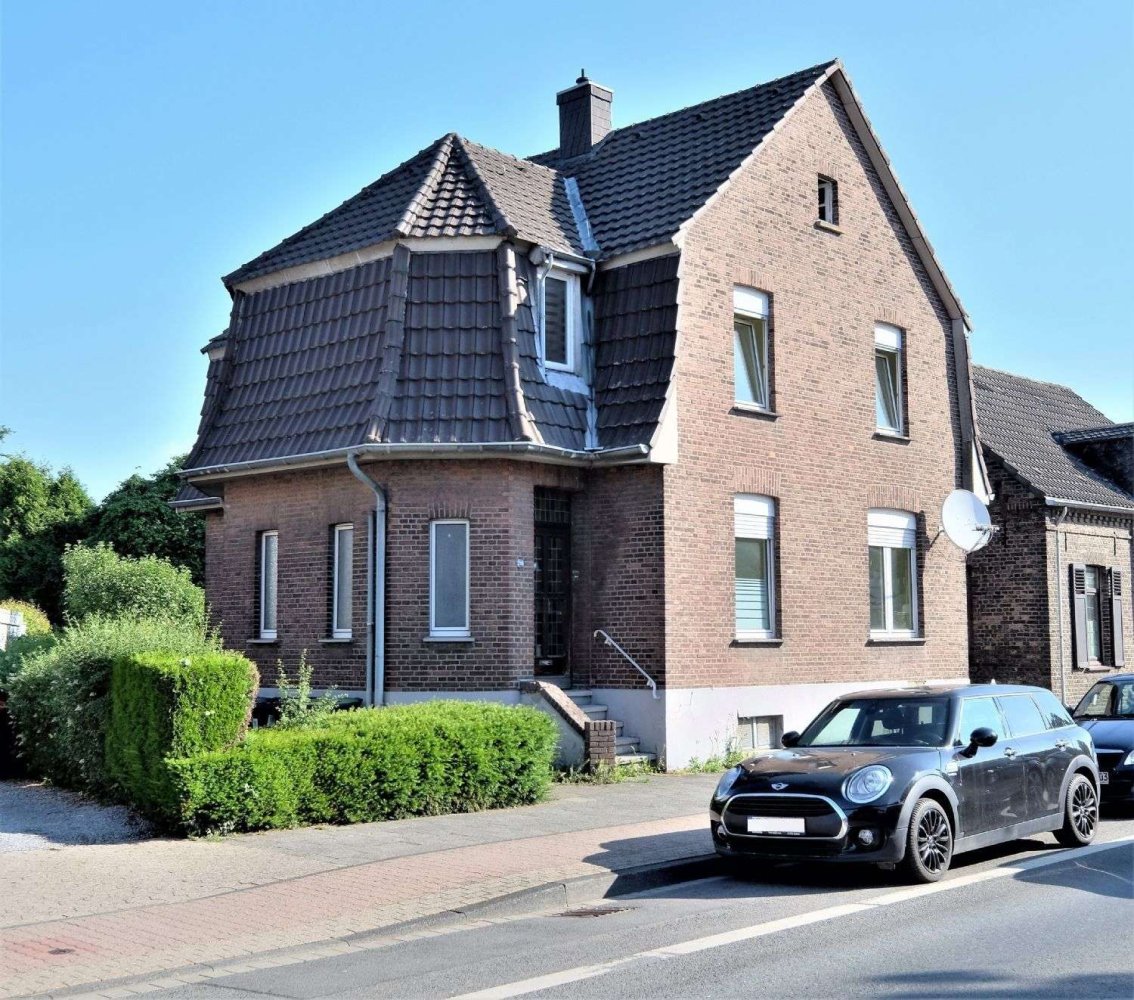 4 bedrooms House in Kleve, Germany No. 115935
