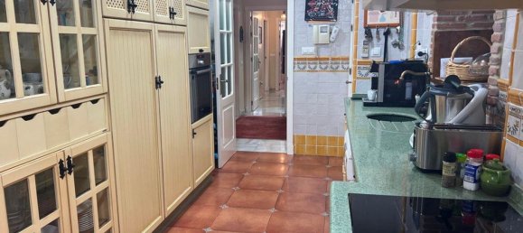 4 bedrooms House in El Puerto de Santa Maria, Spain No. 157944 2