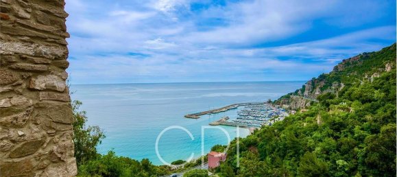 Villa de 3 dormitorios en Alassio, Italy No. 114214 39