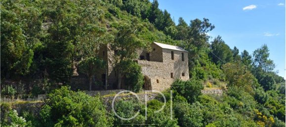 Villa de 3 dormitorios en Alassio, Italy No. 114214 56