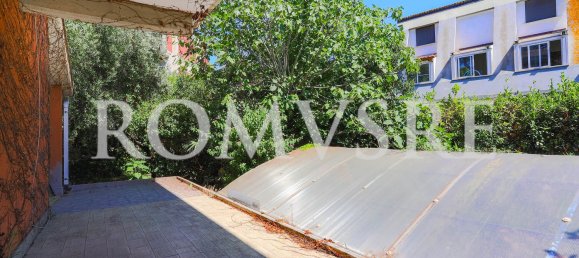 5 rooms Villa in Rome, Italy No. 300099 9