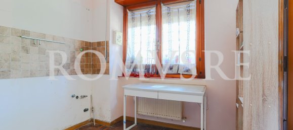 5 rooms Villa in Rome, Italy No. 300099 17