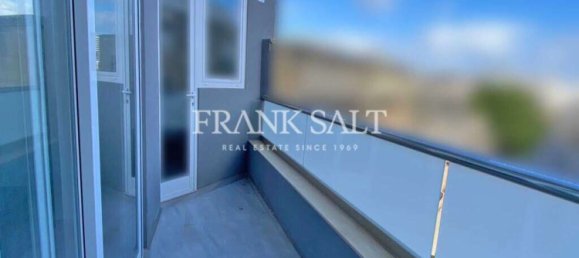 1 bedroom Apartment in Gzira, Malta No. 11083 18