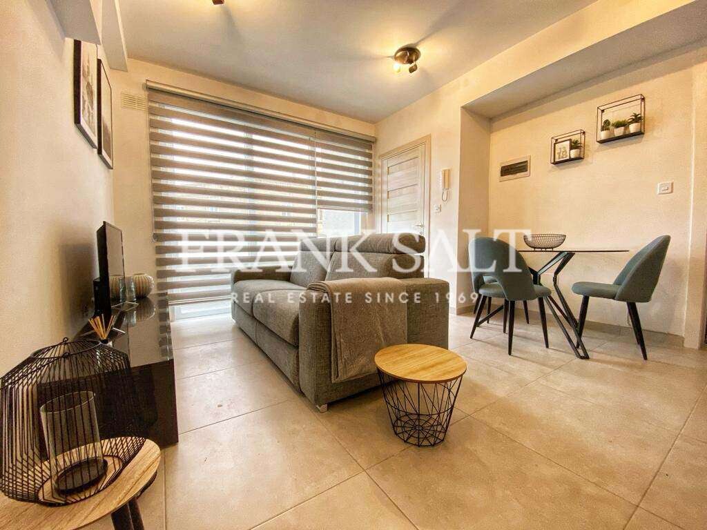 1 bedroom Apartment in Gzira, Malta No. 11083