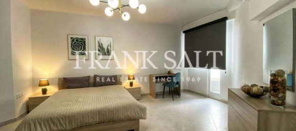 1 bedroom Apartment in Gzira, Malta No. 11083 30