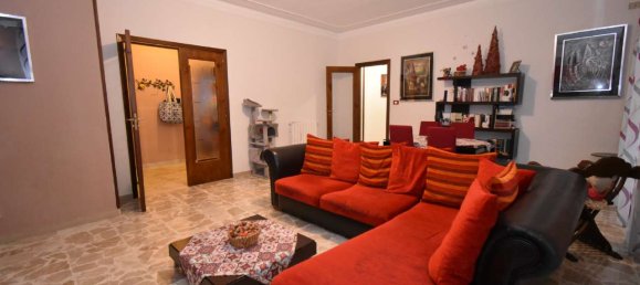 5 rooms Apartment in Syracuse, Italy No. 362969 2