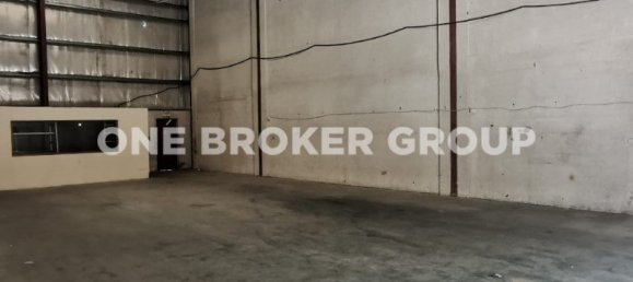 2043.8m² Warehouse in Dubai Investment Park, UAE No. 1833 14