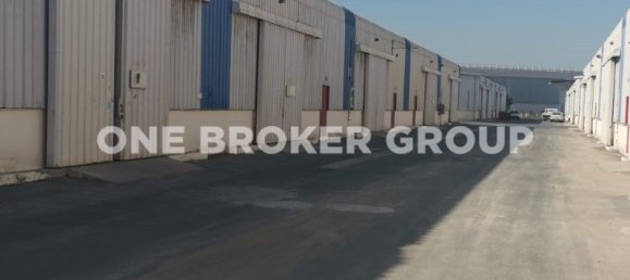 2043.8m² Warehouse in Dubai Investment Park, UAE No. 1833 15