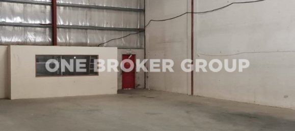 2043.8m² Warehouse in Dubai Investment Park, UAE No. 1833 16