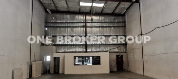 2043.8m² Warehouse in Dubai Investment Park, UAE No. 1833 18