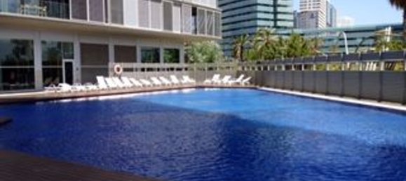 Apartamento de 4 dormitorios en Sant Martí, Spain No. 84591 14