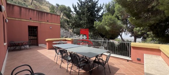 8 rooms Villa in Erice, Italy No. 120483 9