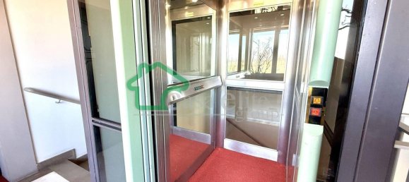 3 rooms Apartment in Crema, Italy No. 207548 8