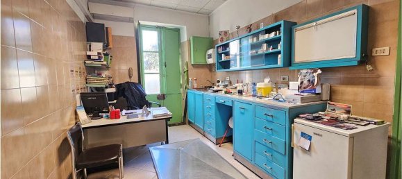 106m² Commercial property in Turin, Italy No. 158538 5