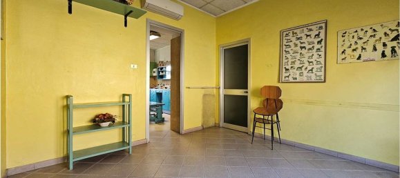 106m² Commercial property in Turin, Italy No. 158538 15