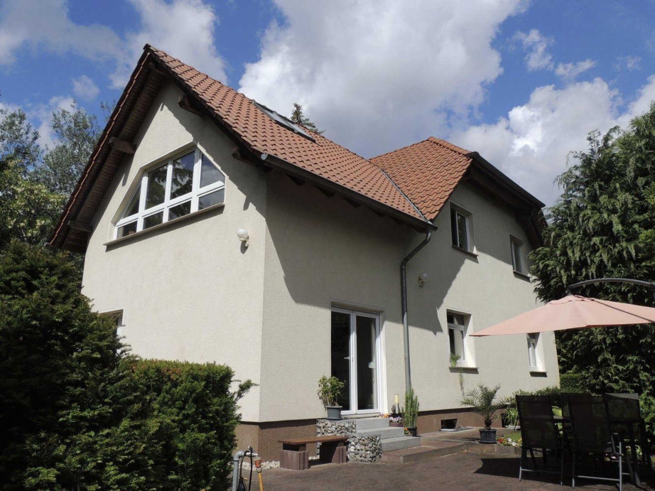 8-Zimmer Haus in Biesdorf, Germany, Nr. 243388