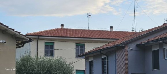 5 rooms Apartment in Pescia, Italy No. 345613 6
