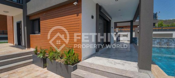 Villa 5+1 à Fethiye, Turkey No. 22684 17