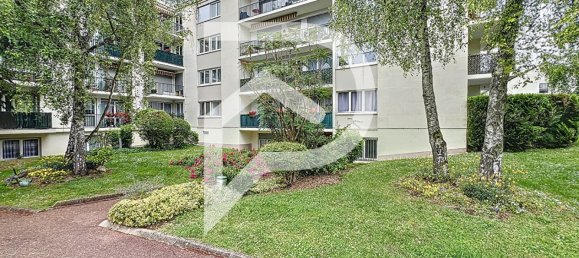 Studio in Chennevieres-sur-Marne, France No. 169670 2