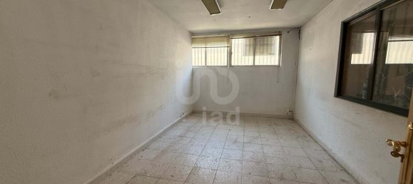 Entrepôt à Santovenia de la Valdoncina, Spain 900m² No. 179229 6