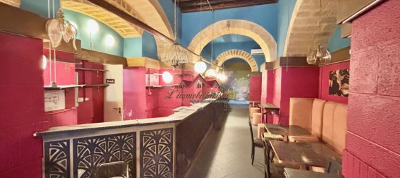  عقار تجاري في Bari, Italy 200متر مربع رقم 35429 4