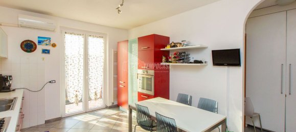 3 rooms Duplex in Vanzaghello, Italy No. 152330 10