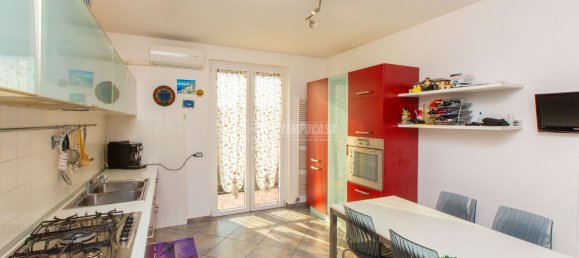 3 rooms Duplex in Vanzaghello, Italy No. 152330 9
