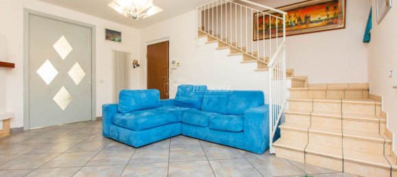 3 rooms Duplex in Vanzaghello, Italy No. 152330 7