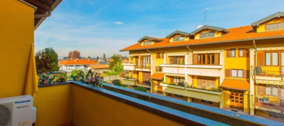 3 rooms Duplex in Vanzaghello, Italy No. 152330 14