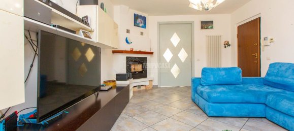 3 rooms Duplex in Vanzaghello, Italy No. 152330 5