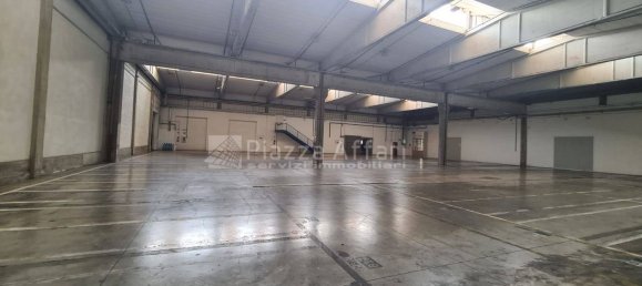 11799m² Warehouse in Reggio Emilia, Italy No. 16263 24