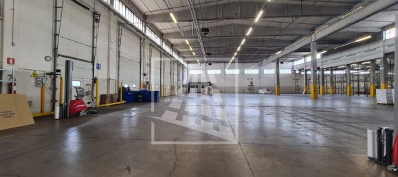 11799m² Warehouse in Reggio Emilia, Italy No. 16263 29