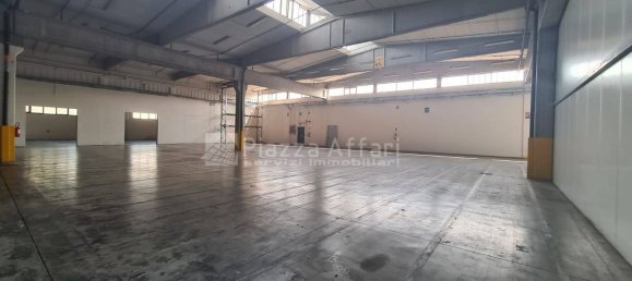 11799m² Warehouse in Reggio Emilia, Italy No. 16263 12