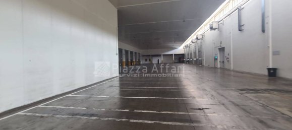 11799m² Warehouse in Reggio Emilia, Italy No. 16263 15