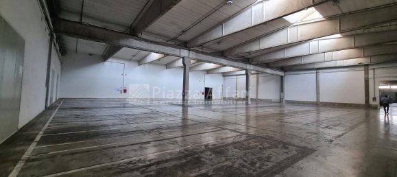 11799m² Warehouse in Reggio Emilia, Italy No. 16263 8