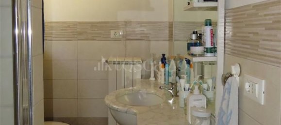 3 Schlafzimmer Haus in Nepi, Italy, Nr. 336522 18