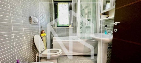 1 bedroom Apartment in Rome, Italy No. 336168 10