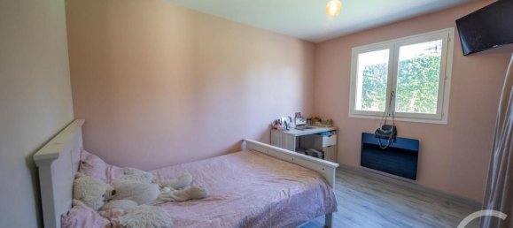 3 bedrooms House in Ludon-Medoc, France No. 113942 3